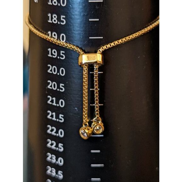 Gold Tone Box Chain Sparkle Starfish Adjustable Rhodium Plated Bracelet - Picture 6 of 9